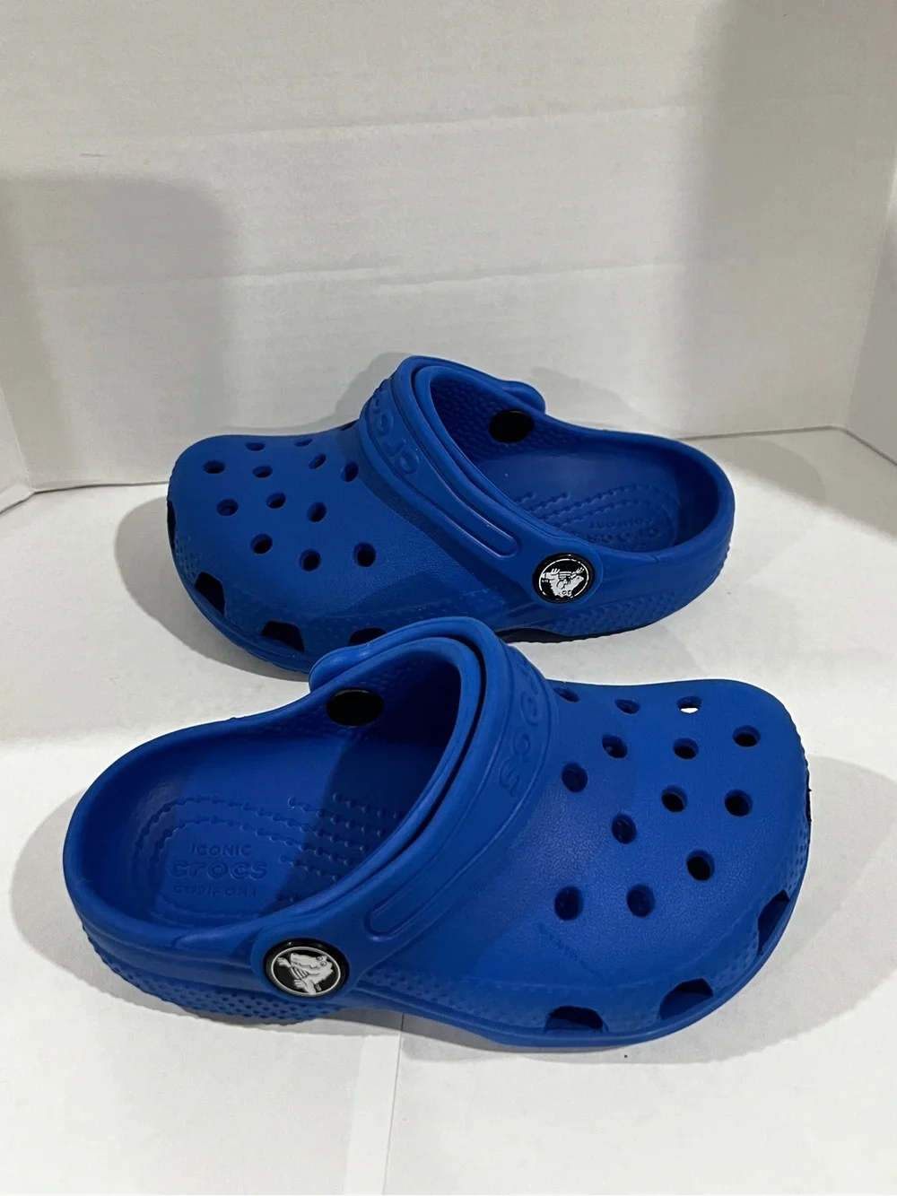 CROCS preowned royal